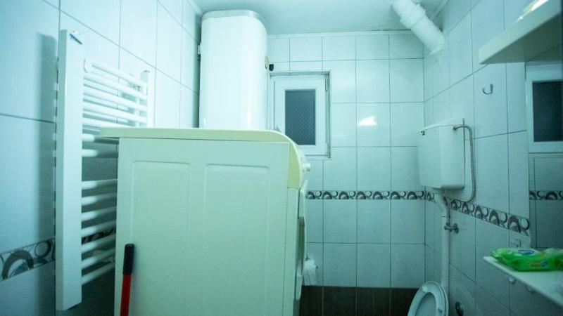 Private Cozy Room 1 With Shared Kitchen In Appartment, Downtown Belgrade Exterior photo