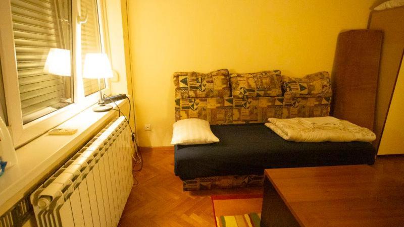 Private Cozy Room 1 With Shared Kitchen In Appartment, Downtown Belgrade Exterior photo
